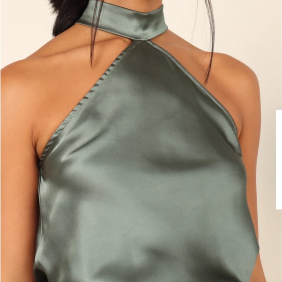 Halter Top LIKE NEW - Picture 2 of 7